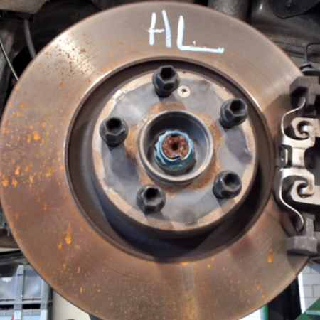 Mercedes-Benz GLC  Achsschenkel hinten links