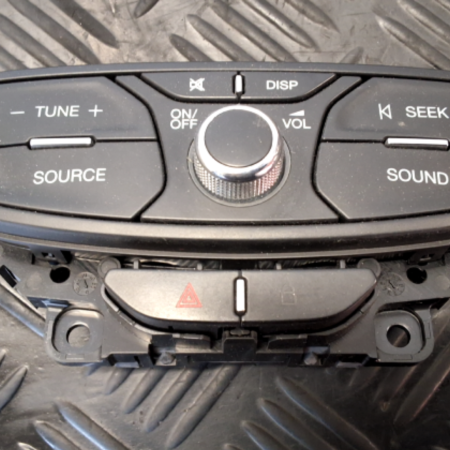 Ford Transit  Radiobedienteil