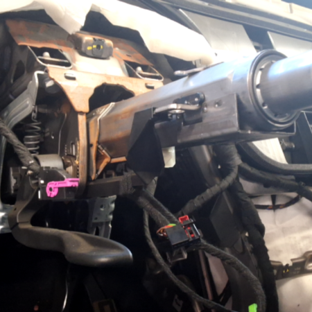 SEAT Ateca  Lenksäule