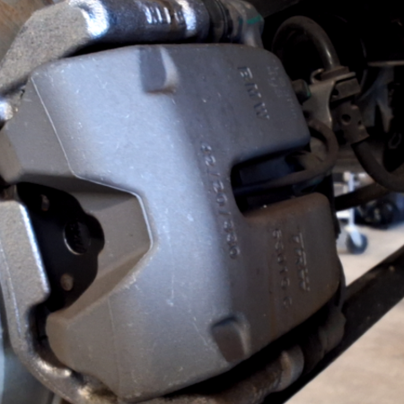 BMW ix3  Bremszange Bremssattel hinten