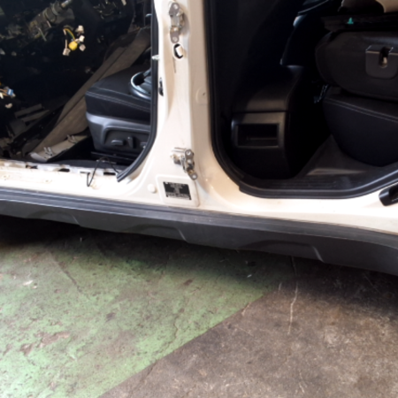 Subaru Legacy/Outback  Verkleidung Schweller