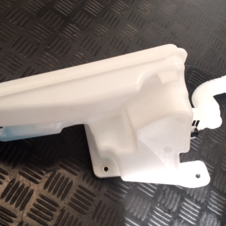 SEAT Ateca  Behälter Waschanlage