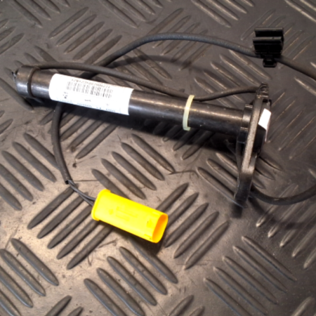 Mercedes-Benz A-CLASS  Motorhaube Airbag