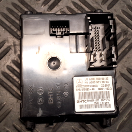 Mercedes-Benz GLC  Komfortsteuergerät