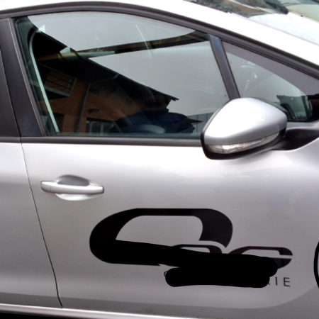 Peugeot 208  Türe vorne