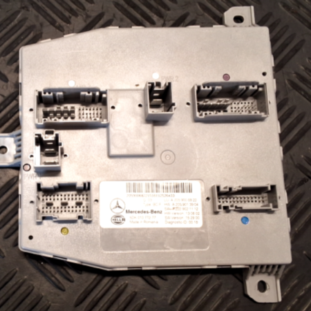 Mercedes-Benz GLC  Komfortsteuergerät