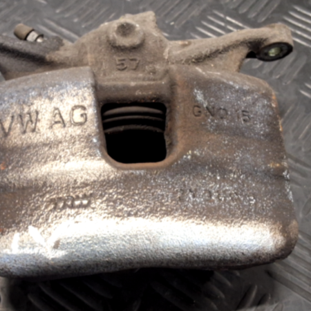 SEAT Leon  Bremszange Bremssattel vorne