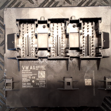 SEAT Alhambra  Bordnetz Steuergerät