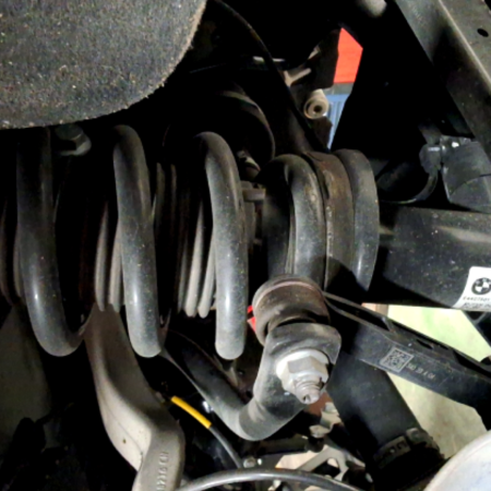 BMW ix3  Federbein Stossdämpfer hinten