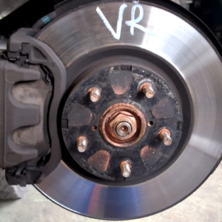 Subaru Legacy/Outback  Achsschenkel vorn rechts