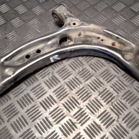 SEAT Leon  Querlenker vorn rechts