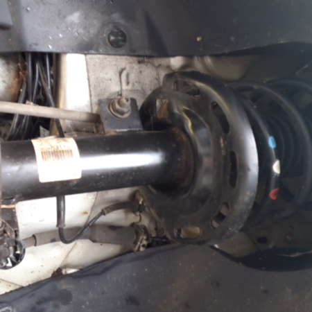 Peugeot 208  Federbein Stossdämpfer vorne