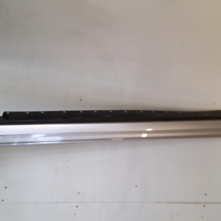 BMW ix3  Verkleidung Schweller