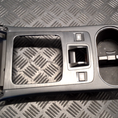 Subaru Legacy/Outback  Mittelkonsole