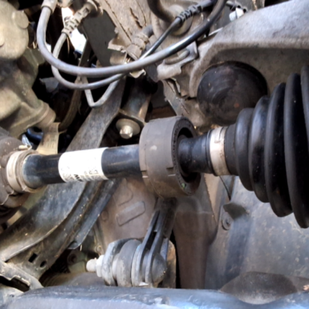 BMW 1-serien 135 Antriebswelle vorn links