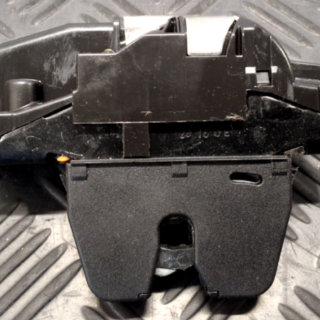 Peugeot Partner  Schloss Heckklappe