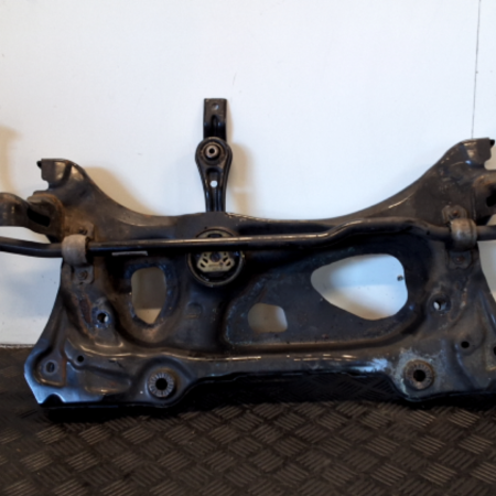 VW Golf 7  Achs vorne Achskörper