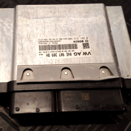 VW Touran  Motorsteuergerät