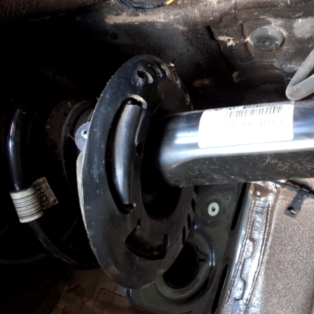 BMW 1-serien 135 Federbein Stossdämpfer vorne