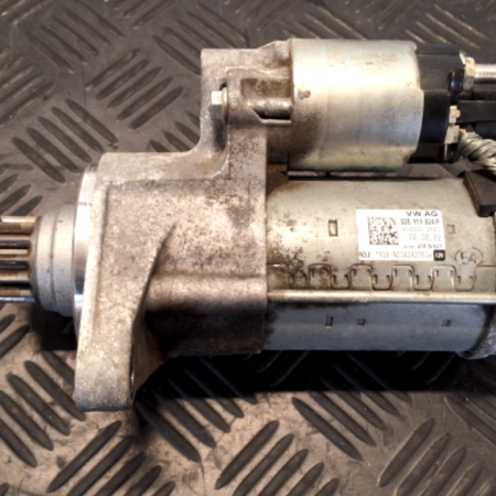 VW Caddy  Anlasser