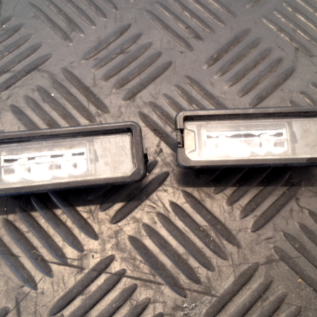 VW T-Roc  Nummernbeleuchtung