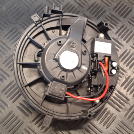 VW Golf 7  Gebläsemotor Lüfter