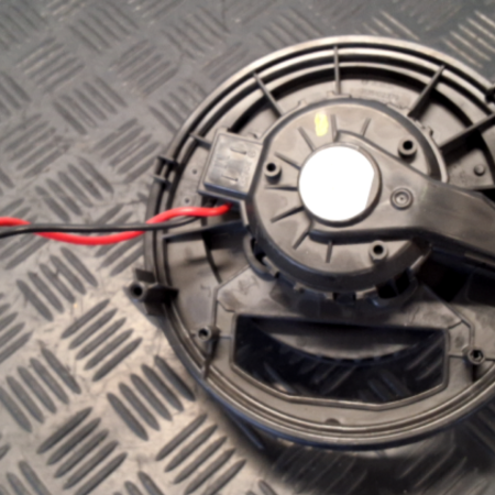 VW Touran  Gebläsemotor Lüfter
