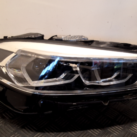 BMW 1-serien 135 Scheinwerfer rechts