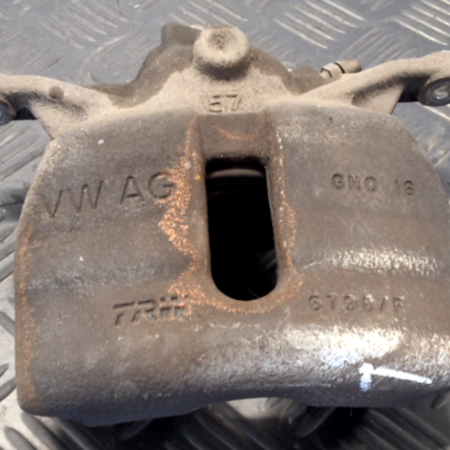 VW Touran  Bremszange Bremssattel vorne