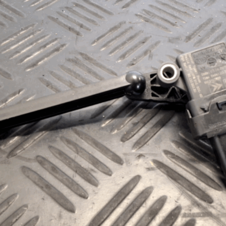 Opel crossland x  Niveausensor