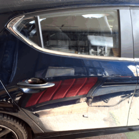 Mazda 3  Türe hinten