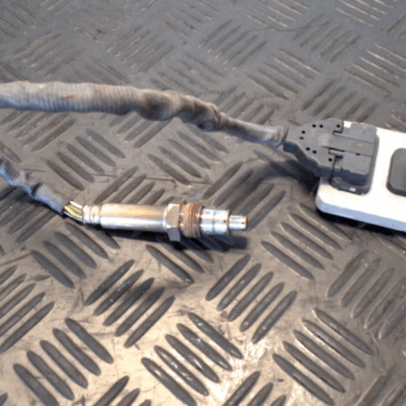 Mercedes-Benz E-CLASS  NOx-sensor