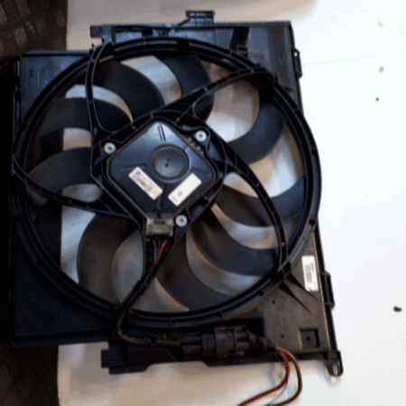 BMW 4-serien  Elektrolüfter Lüftermotor (Kühler)