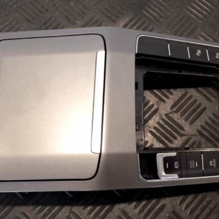 VW Golf  Mittelkonsole