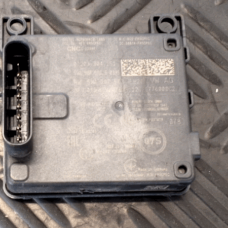 VW Golf 8  ACC Radar Sensor