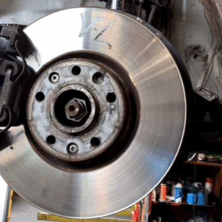 Peugeot 308  Achsschenkel vorne links