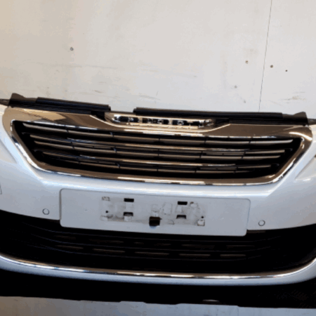 Peugeot 308  Stossfänger Stossstange vorne