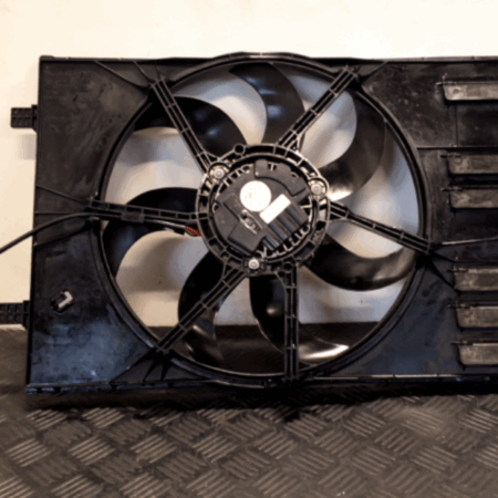 VW Passat  Elektrolüfter Lüftermotor (Kühler)