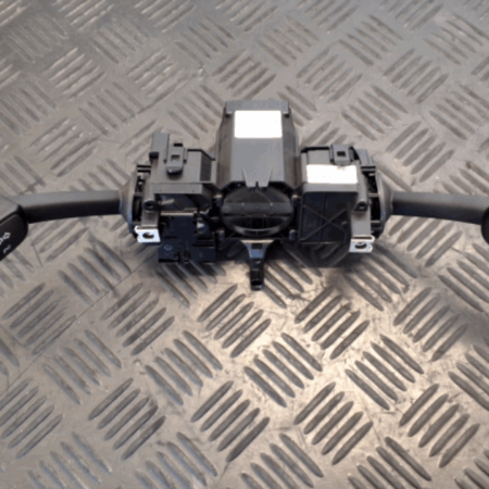 Skoda Fabia  Kombischalter Blinkerschalter