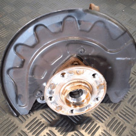 VW Golf 8  Achsschenkel vorne links