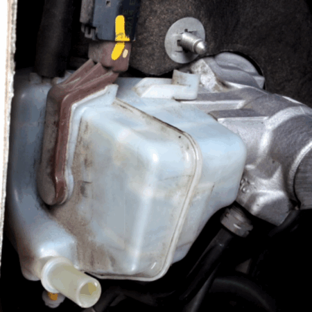 Peugeot 308  Bremskraftverstärker