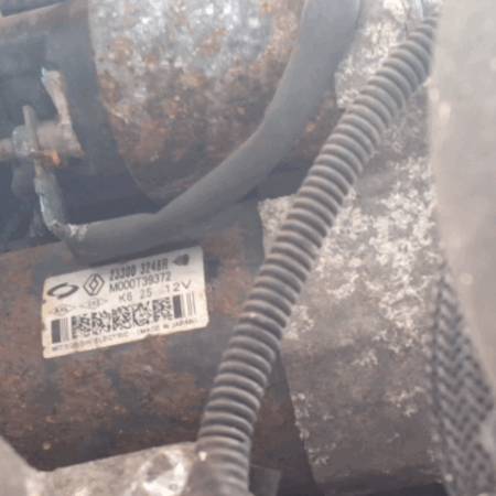 Opel Vivaro  Anlasser