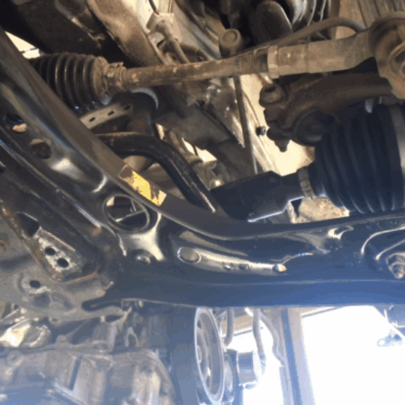 VW Golf  Querlenker vorn rechts