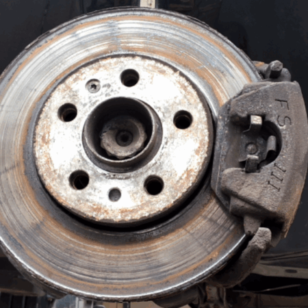 VW Polo  Achsschenkel vorn rechts