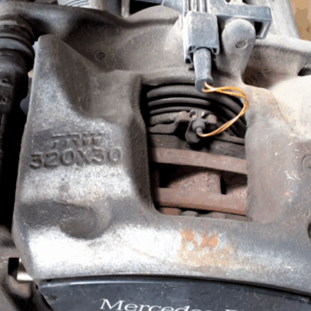 Mercedes-Benz GLA GLA Bremszange Bremssattel vorne