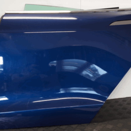 Tesla Model S  Türe hinten