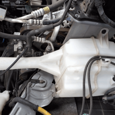 Hyundai Santa Fe  Behälter Waschanlage