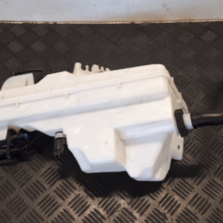 Volvo XC60  Behälter Waschanlage
