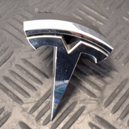 Tesla Model S  Embleme