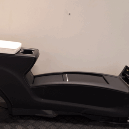 Tesla Model S  Mittelkonsole